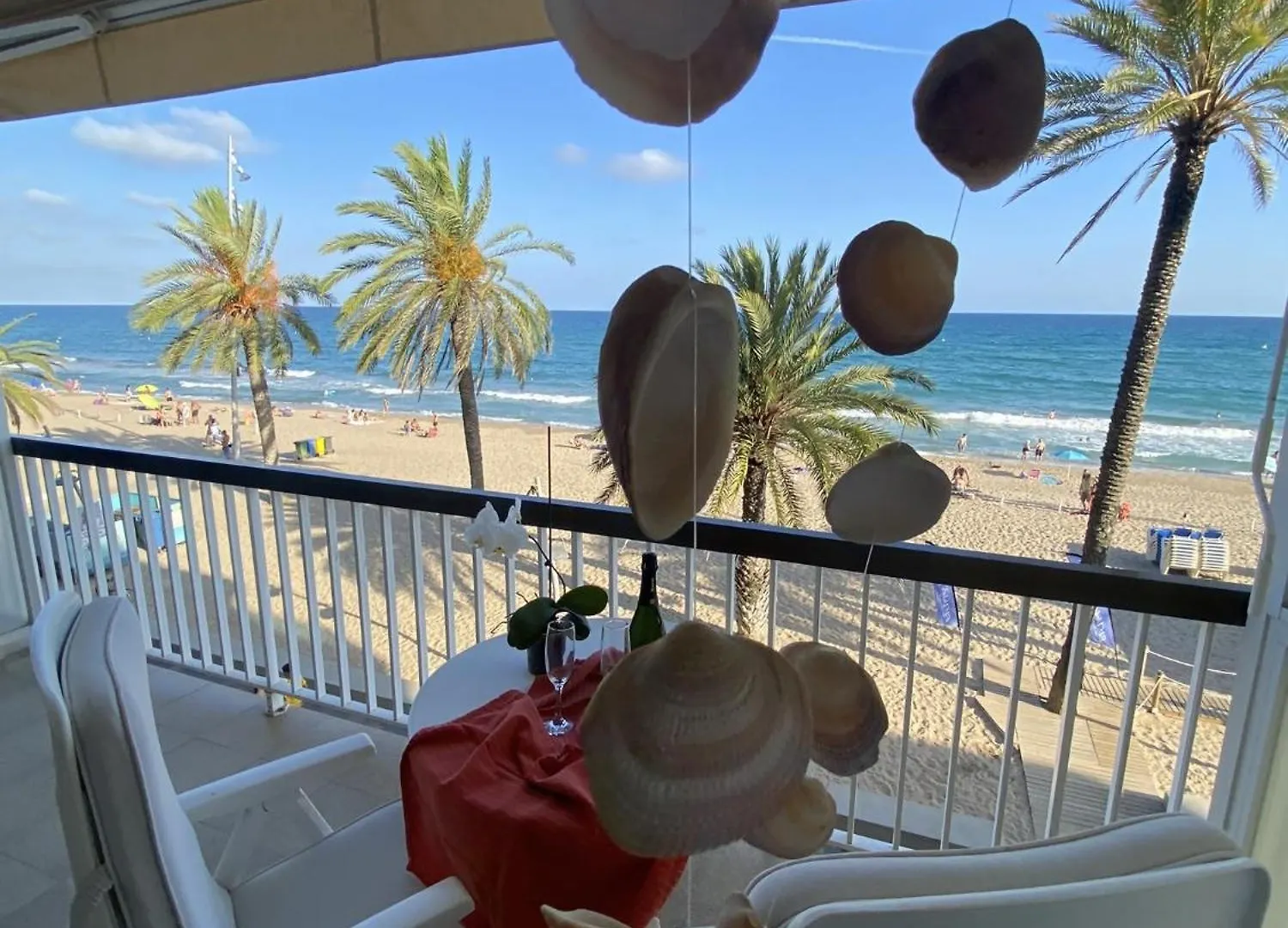 Lejlighed El Velero Una Terraza Al Mar Calafell